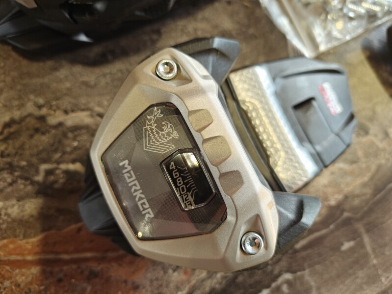 FREERIDE/FREESTYLE SENIORSKÉ VIAZANIE MARKER GRIFON 13 D